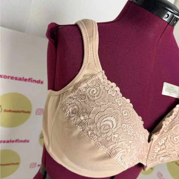 GLAMORISE WonderWire® Low Cut Lace Underwire Bra - Picture 3 of 7